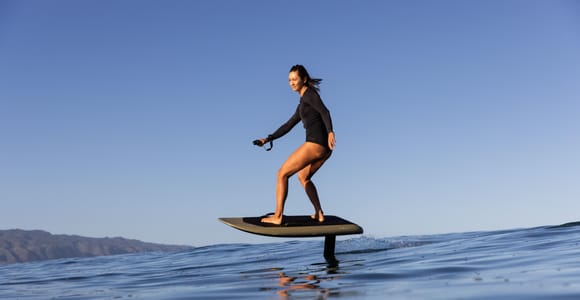 Private E-Foil Course in Roses: Fly over the Sea on the Costa Brava