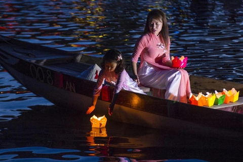 Hoi An Ancient Town & Release Lanterns & Hoi An Memory Show Only Ticket To See Hoi An Memory Show