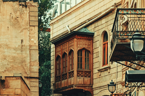 巴库：老城徒步导览与现场音乐表演巴库：老城徒步导览（含现场音乐表演）