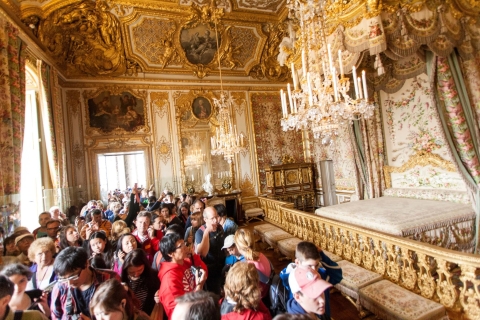 Ab Paris: Versailles Halbtagestour ohne Anstehen mit FührungOhne Anstehen: Versailles-Tour am Vormittag in Englisch