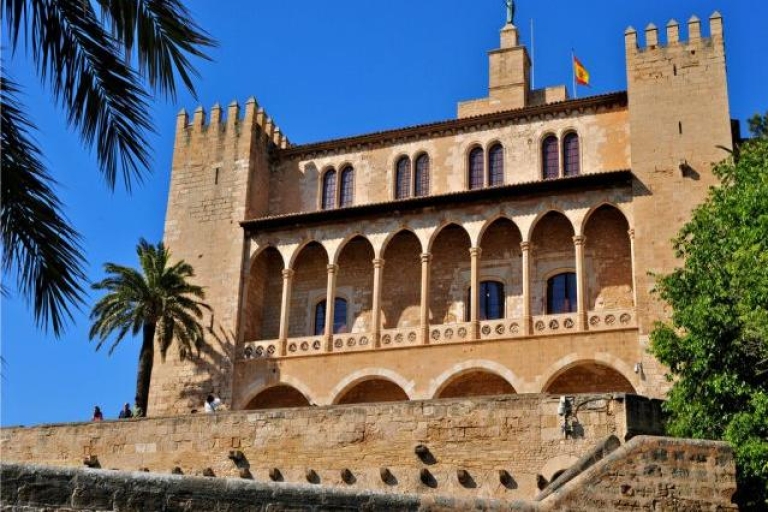 Palma de Majorca: Guided Tour of the Old Town Palma de Majorca: Private Guided Tour of the Old Town