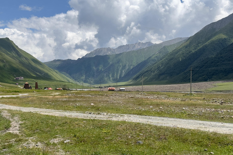 Truso Valley: All-Inclusive Day Hike