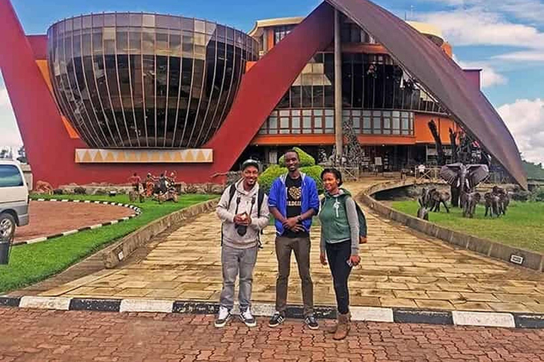 Arusha: Visita turística a pie de la ciudad con guías locales.