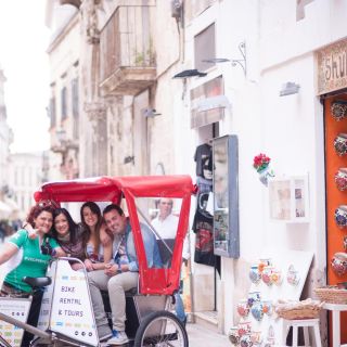 Lecce: Long Bike-Rickshaw City Tour & Local Flavors