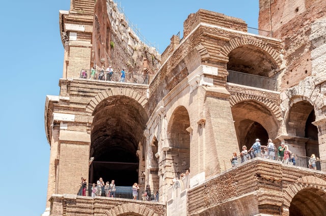 Rome : arène du Colisée, Forum Romain et Piazza Navona