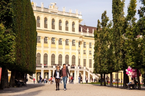 Skip the Line: Schönbrunn Palace & Vienna City Tour English Tour