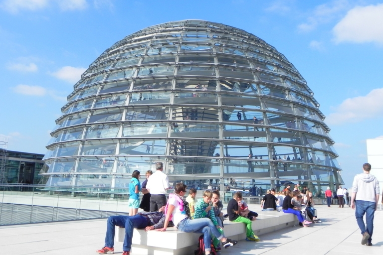 Berlin: Government District Tour and Reichstag Dome Visit Shared Tour in English