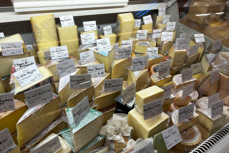 Dégustation de fromage, de chocolat et de pâtisseries locales à Bâle
