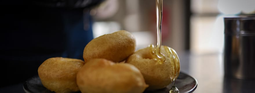Mangez comme un habitant de Chios : visite gastronomique à pied de la ville de Chios et déjeuner