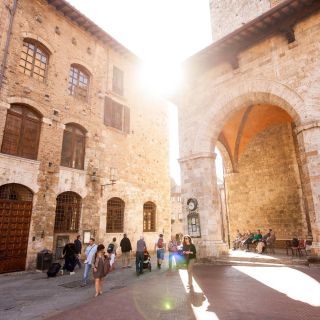 Siena, San Gimignano e Monteriggioni: tour di 1 giorno