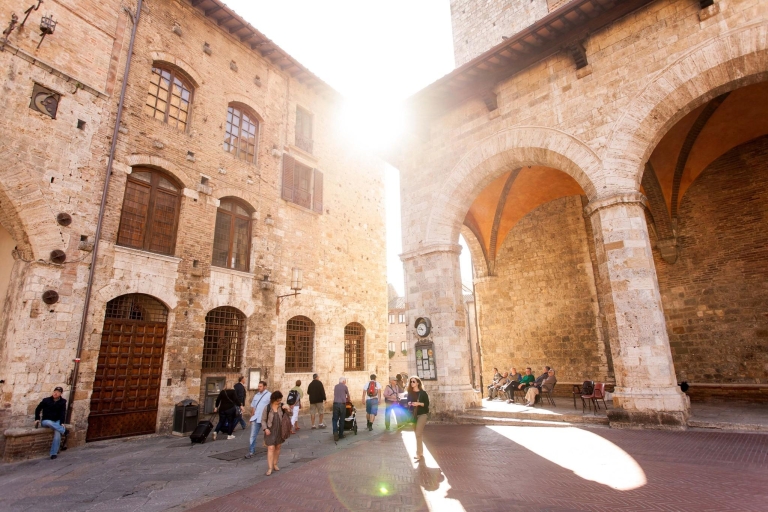 Depuis Florence : San Gimignano, Sienne et ChiantiVisite en portugais