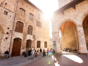 Tour mit Guide ab Florenz: San Gimignano, Siena und Chianti Tour mit Guide ab Florenz: San Gimignano, Siena und Chianti