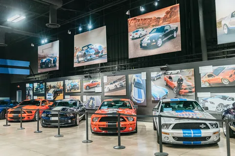 Las Vegas: Visita a Salões de Exposição e Lojas de Restauro de Automóveis