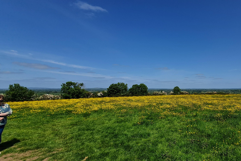 مقبرة نيوجرانج ممر نيوجرانج والمواقع الأيرلندية القديمة.