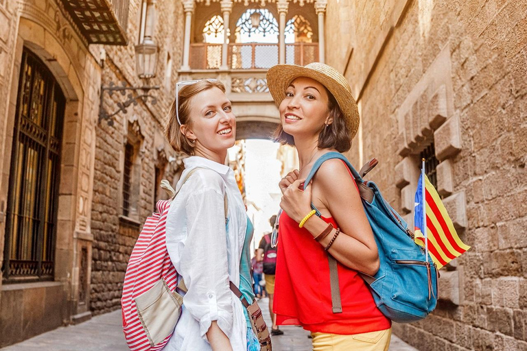 Best of Barcelona: Private Guided Tour with Pick-up