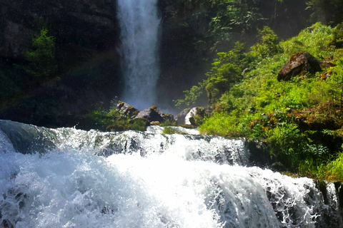 Private Full-Day Lake and Gorge Tour from Interlaken