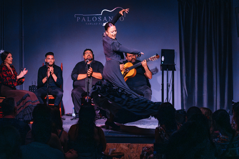 Valencia: Palosanto Flamenco Show Ticket met drankje