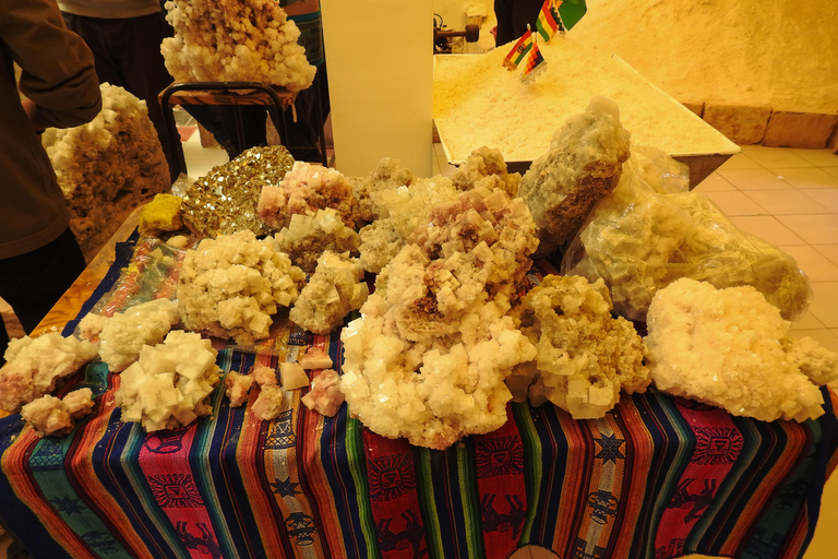 3-Day Uyuni Expedition to San Pedro de Atacama Tour with Spanish-speaking driver