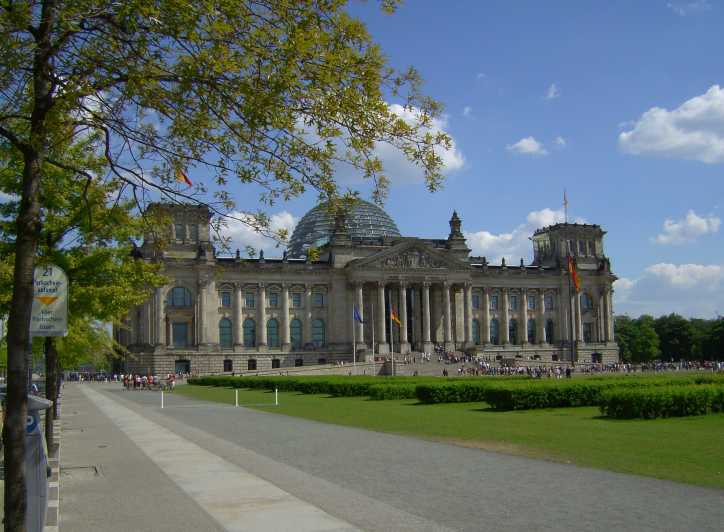 Berlin: Reichstag, Plenarsaal, Kuppel & Regierungstour