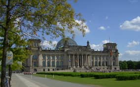 Berlin: Reichstag, Plenary Chamber, Cupola & Government Tour