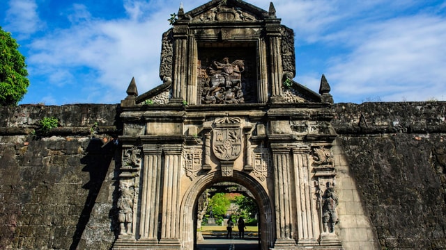 Intramuros History Walk & Museum Tour + SM Mall of Asia