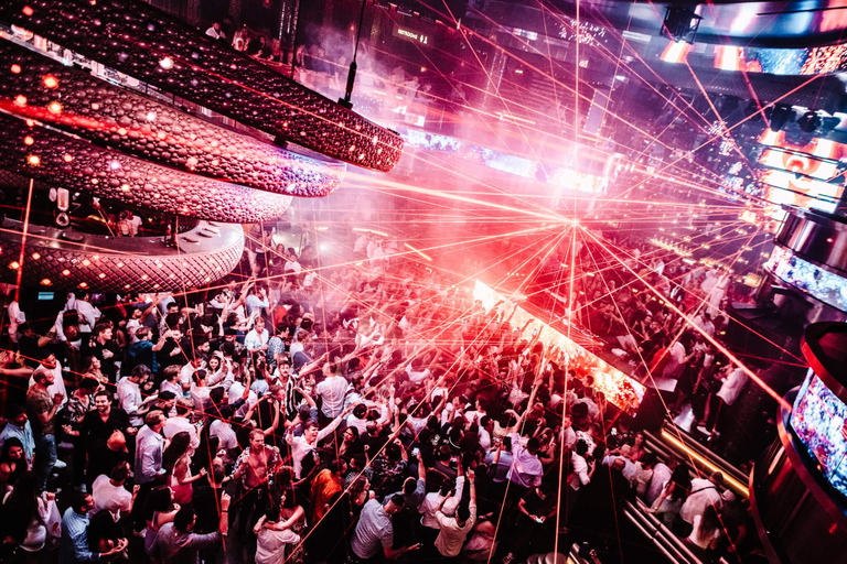 Las Vegas: Night Out at Clubs with Free Drinks and Party Bus Latin Club Crawl