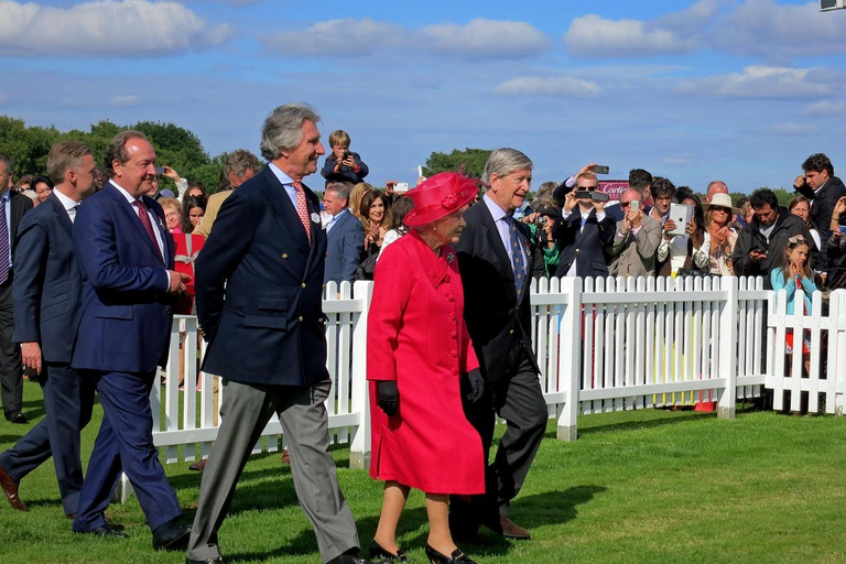 Visite privée du château royal de Windsor et de Stonehenge avec laissez-passer