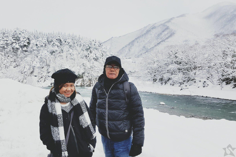 Excursão particular de um dia para Shirakawa-go e Takayama