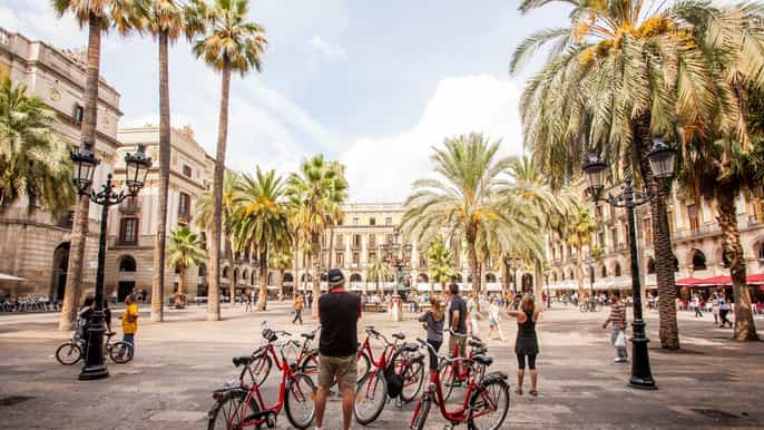 bicicletta attrezzata per la pioggia barcellona