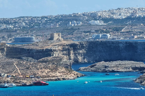 Malta Comino Błękitna laguna