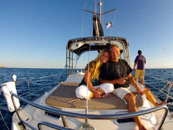 Los Cabos: Shared Sunset Sailing Cruise