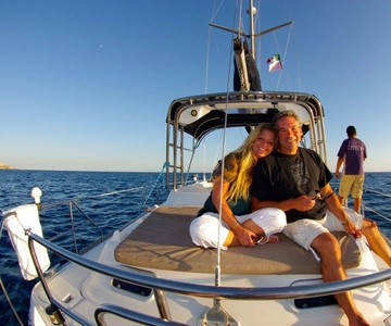 Los Cabos: Shared Sunset Sailing Cruise