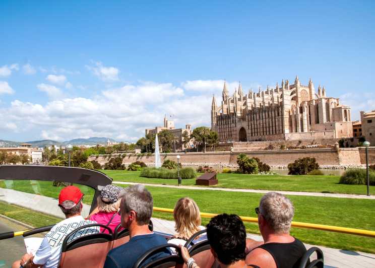 Palma de Mallorca: Wycieczka autobusowa hop-on hop-off z krajoznawczym zwiedzaniem miasta