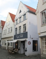 Bremen, Walking Tour of Historic Schnoor District - Housity