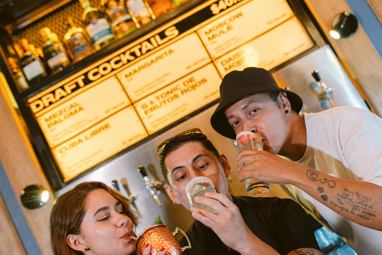 Live and feel Cartagena through its cocktails. Experience Cartagena through its cocktails