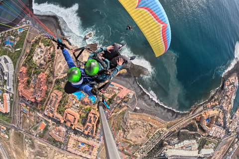 Costa Adeje - Tandemskärmflygning från 800 m - gratis upphämtning