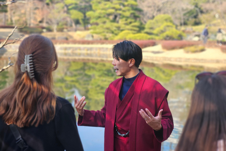 Tokyo: Imperial Palace and Shogun Storytelling Walk