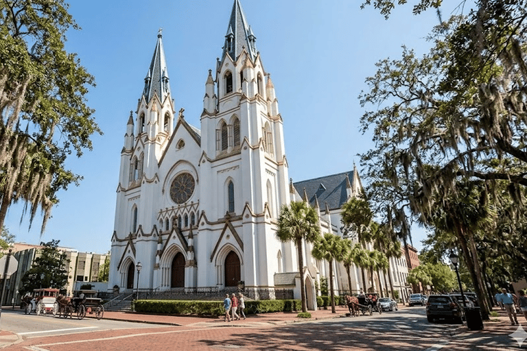 Savannah: Historic District Guided Sightseeing Tour