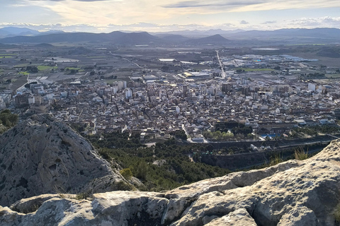 Villena: arrampicata su via ferrata guidata con discesa in corda doppia
