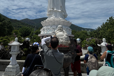 Da Nang: City Sightseeing Tour with Charming Da Nang Show