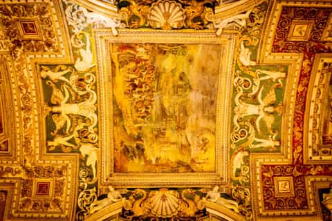Rome: Vatican Museums, Sistine Chapel, and Basilica Tour
