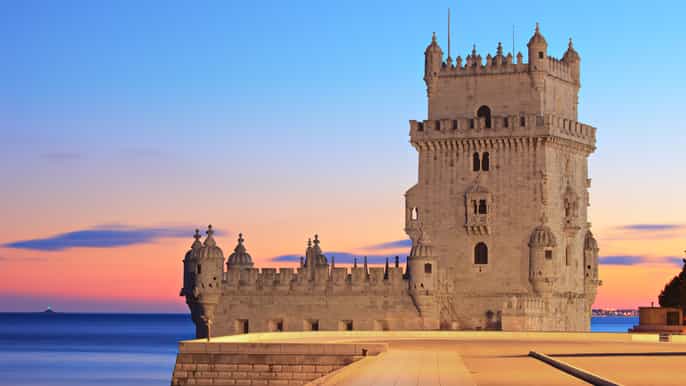 lisbon in one day fullday minivan historic tour