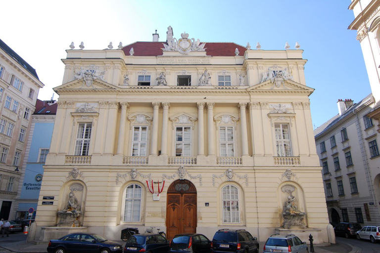 Vienna: giardini e luoghi nascostiTour in inglese