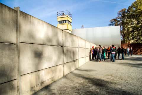 Berlin Wall: 1-Hour Private Walking Tour of the Divided City