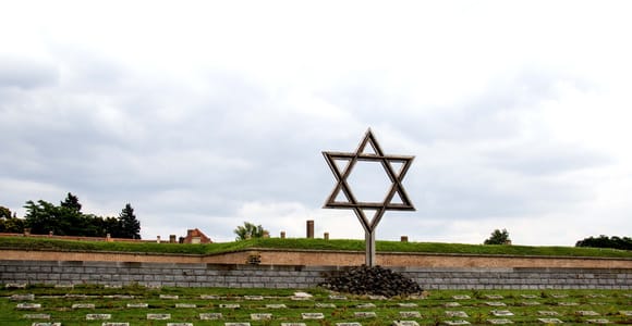 Von Prag aus: Theresienstädter Konzentrationslager Tour