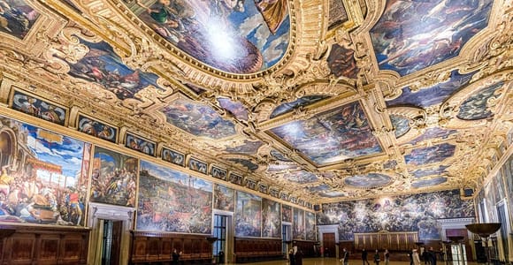Venice: Doge&#39;s Palace Guided Tour with Optional Gondola Ride