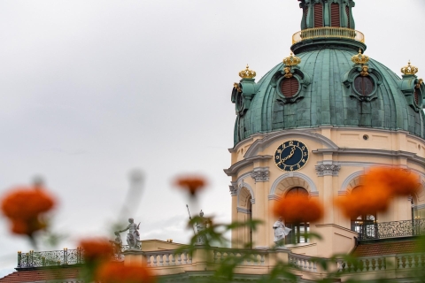 Visita privada y traslados sin esperas al Palacio de Charlottenburg4 horas: Jardines de Charlottenburg, Palacio Viejo y Ala Nueva