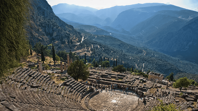 delphi private fullday tour from athens