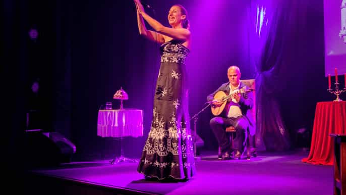 ingresso "fado in chiado" o melhor show de fado em lisboa