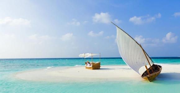 Zanzibar: Prison Island & Nakupenda Sandbank Boat Tour +BBQ